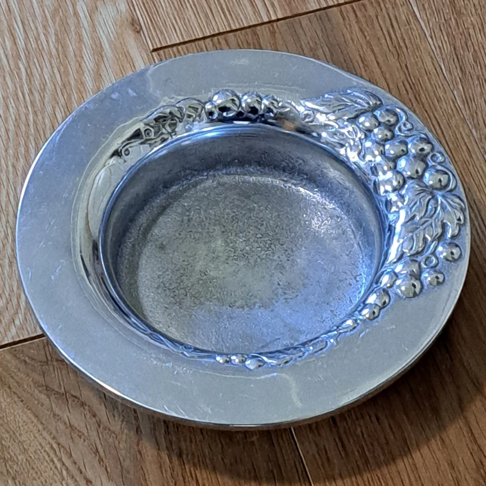 Wilton Armetale Silver Wine Coaster Grapevine